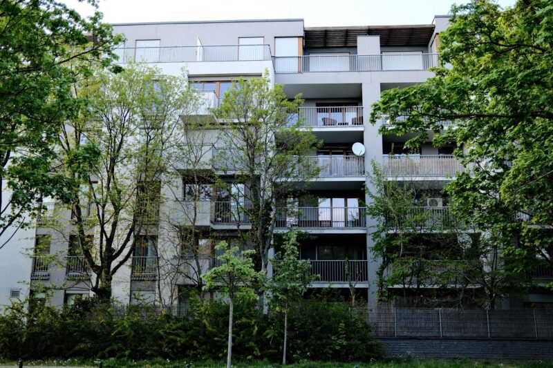 Odbiór mieszkania – czy warto sprawdzić piony kanalizacyjne?